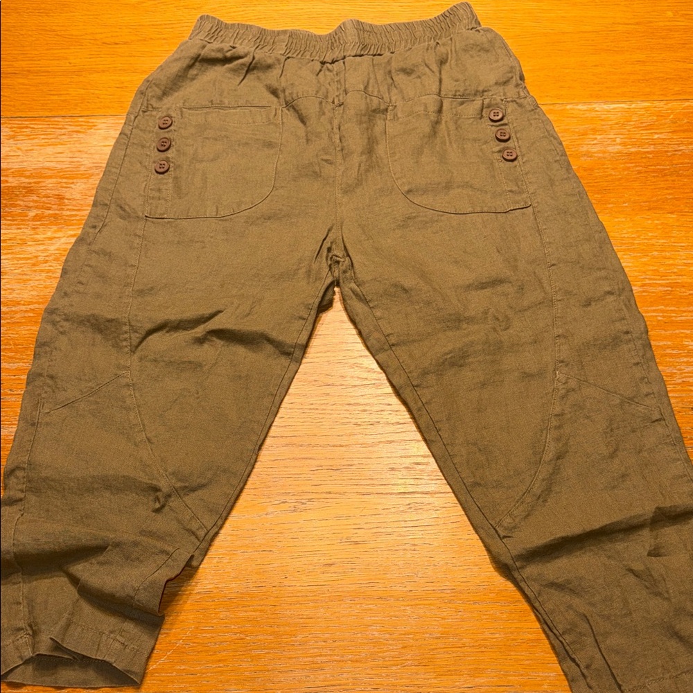 Casual Olive Green Capris